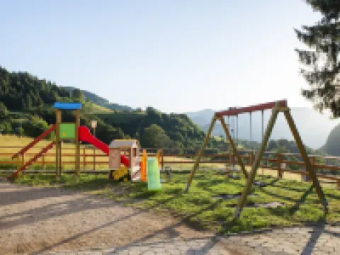 Rifugio Monte Baldo Hotels in Avio