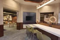 Courtyard Fort Smith Downtown - 3-Star