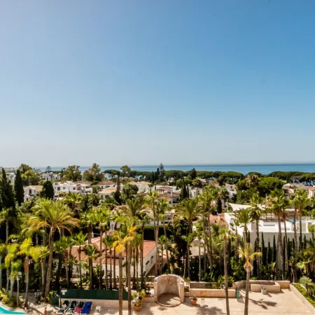 Guadalpin Suites