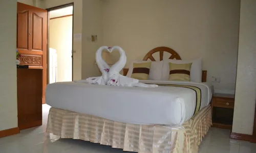 Natacha Hotel - Airport Shuttle