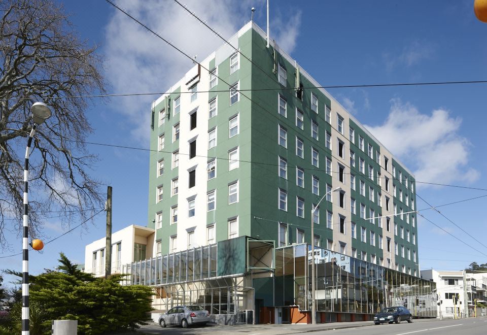 윌리스 웰링턴 호텔 위치