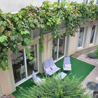 Logis Hôtel à la Villa Boucicaut Hotel Exterior