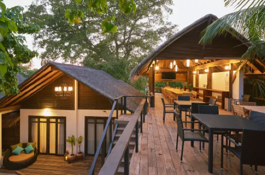 Atollkey Hotels in Dhigurah