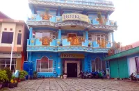 Trivadoh Syariah Hotel Hotels in Lima Kaum