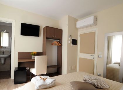 Dimora Santa Chiara Bed & Breakfast