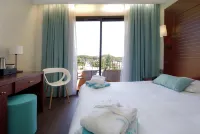 Hôtel les Jardins de Sainte-Maxime Hotels in Sainte-Maxime