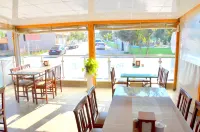 Elite Hotel Center Saray - sarapan