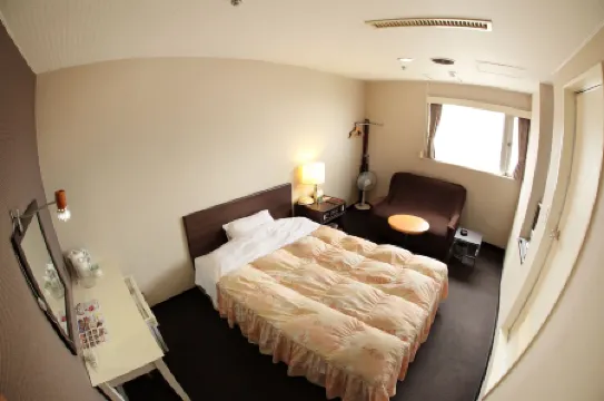 Hotel Yamanouchi Отели рядом с достопримечательностью «Makishi Public Market»