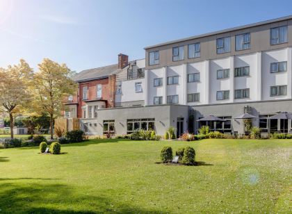 Plus Pinewood on Wilmslow Hotel Cheshire