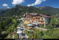 Marini's Giardino Hotel