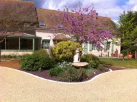 AU Nid Douillet de La Ferme Chauvet Hotels in Solesmes