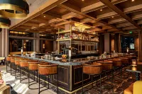 Hotel Covington Cincinnati Riverfront - Bar