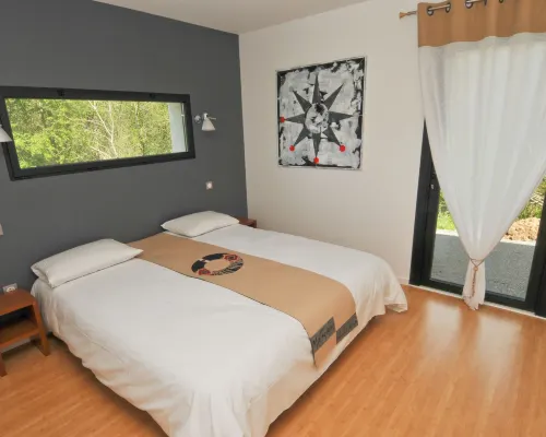 Auberge des VoyaJoueurs Hôtels à : Monteneuf