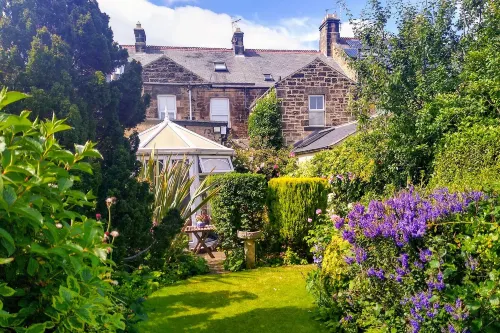 홈랜즈 게스트하우스