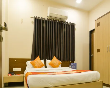 Hotel Midtown Inn Hotels in Trimbak