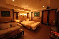 Hotel Sweets Hotels in Yawata