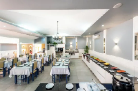 Hotel Pinhal do Sol Hotels in Quarteira