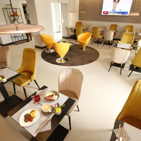 Amelie No 1 Hotel & Appartements