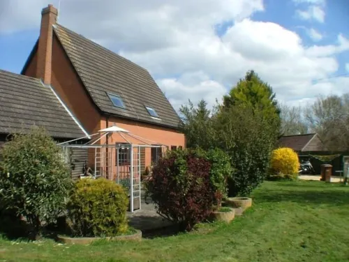 Rosebarne Bed & Breakfast - Homestay