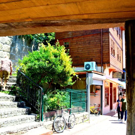 Yaşar Marin Denizer Pansiyon