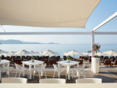 Lichnos Beach Hotel & Suites Hotéis em Parga