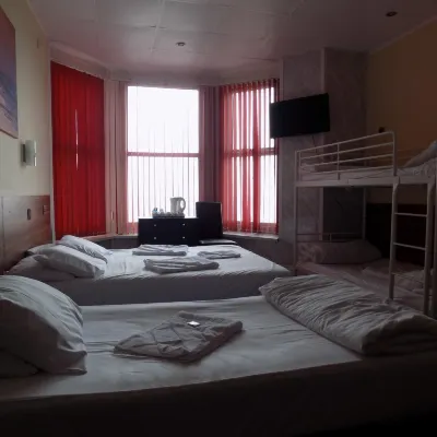 ذا نيو رويال ويندزو هوتل Hotels near وسط بلاكبول