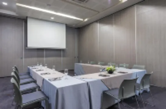 莫維奇布諾51酒店