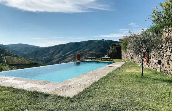 坤塔格李察酒店