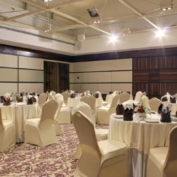 The Sahil Hotel Отели рядом с достопримечательностью «Mani Bhavan Gandhi Museum»