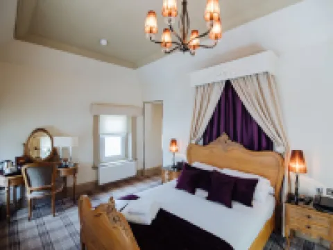 Lynnhurst Hotel Hotels in Johnstone