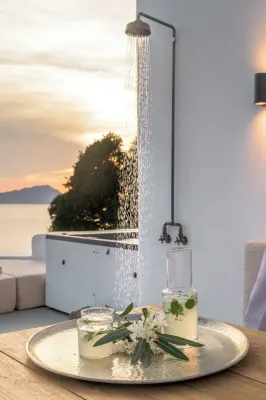Sunset Plaka - vue mer