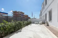 Residence Torvaianica Hotel in zona Lungomare delle meduse Torvaianica