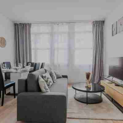 Modern Apartment - 2Br-6P- Levallois-Perret Others