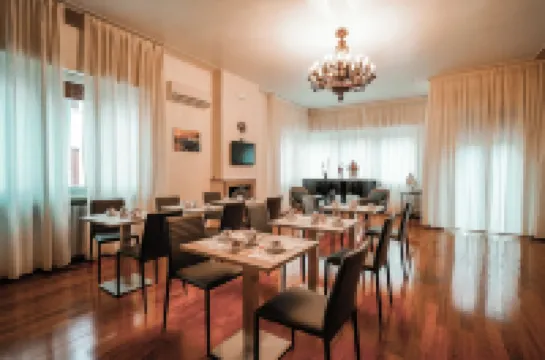 แองเจลิก้า โฮม โรงแรมใน