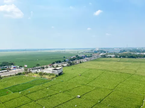 Best Deal and Homey 1Br Apartment Grand Sentraland Karawang