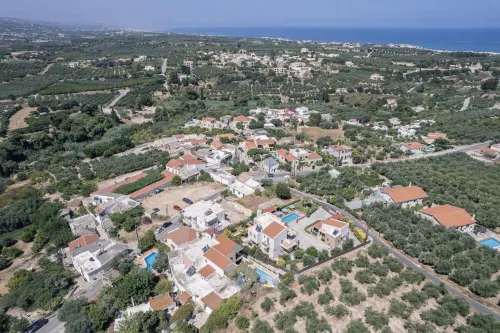 Villa Anta With 2 Bedrooms and 1 Bathrooms