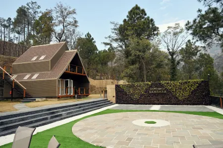 Samsara Luxury Cottages & Spa, Chail Hills Отели рядом с Аэропорт Шимла