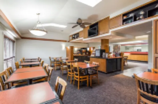 Days Inn by Wyndham Harrisburg North Hotels in Susquehanna Township
