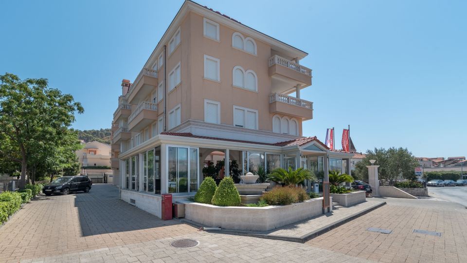 Hotel Trogir Palace