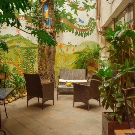 La Casona de la Ronda Hotel Boutique & Luxury Apartments Отели рядом с достопримечательностью «Улица Ла-Ронда»