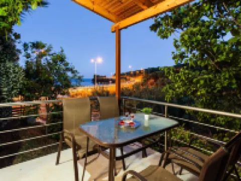 Armonia by the Sea - Majestic Seaside Retreat Hotels in Petalidi