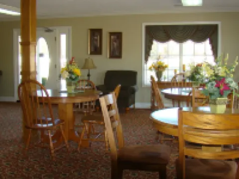 Honeysuckle Inn Hotels in Howell County