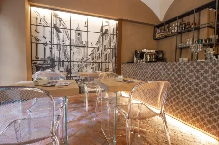 Locanda Delle Mercanzie Отели рядом с достопримечательностью «Via delle Grazie»