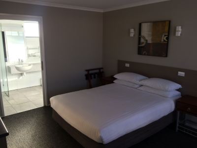 Premium Studio, 1 Queen Bed, Accessible Eaglehawk Motel Photo