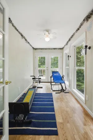 Cozy Bear Den by Jocassee Lake Devil's Fork