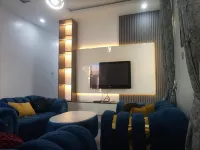 Shimawa-apartment-sleeps2-parking-24/7security Hotels in Shagamu