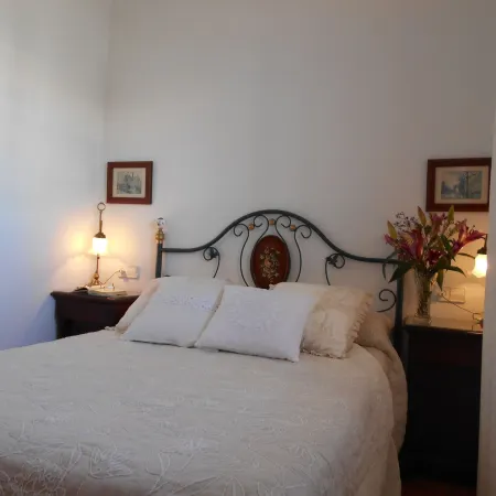 Penthouse Sleeps 4 with Private Garden