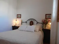 Penthouse Sleeps 4 with Private Garden - balcony