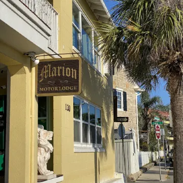 Historic Waterfront Marion Motor Lodge in Downtown St Augustine