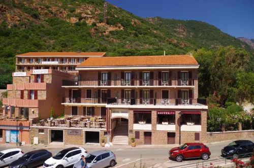 Hôtel Idéal Hotels in Serriera